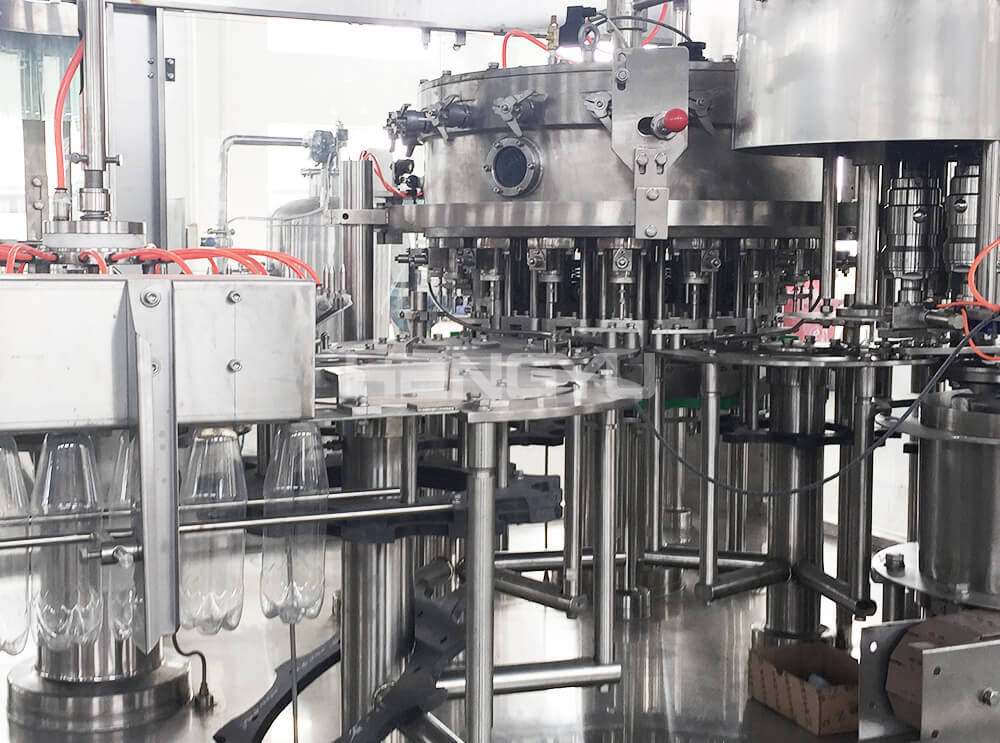 Carbonated Soft Drink Can Filling Sealing Machine
